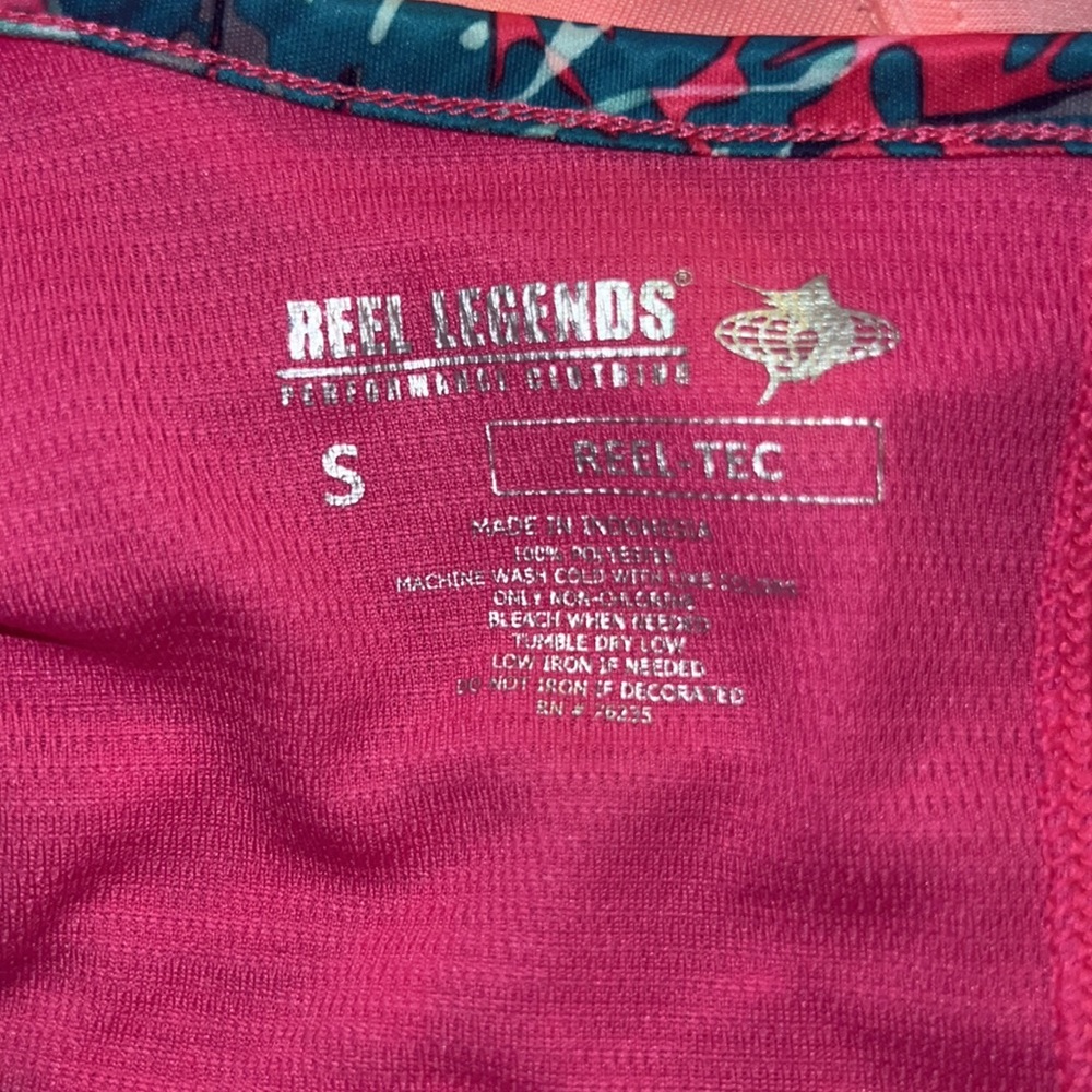 Reel Legends Performance Top - Picture 3 of 3
